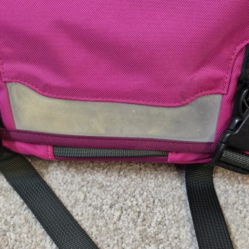Patagonia Mini Mass Messenger Bag Purple Reflective Adjustable Strap